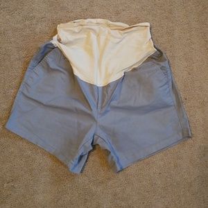 Maternity shorts